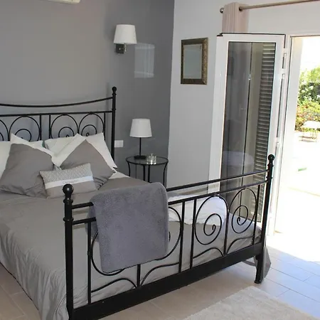 ヴィラ Soraya Faro Park